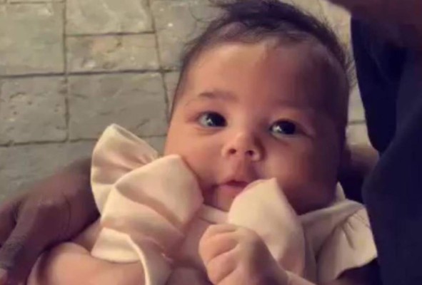 Las fotos que Kylie Jenner tuvo que borrar de su hija Stormi Webster