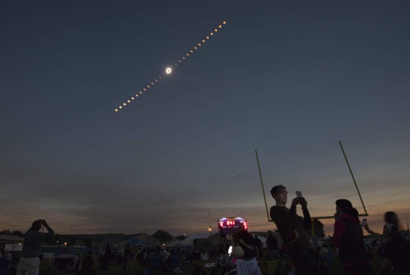 Las imágenes que no vio del eclipse solar