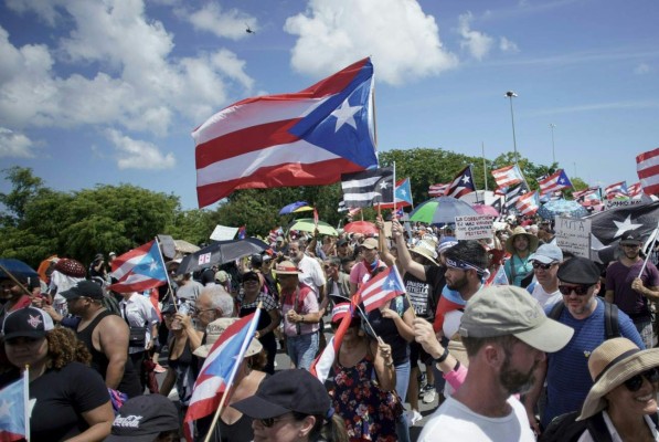 FOTOS: Puerto Rico alza su voz contra Ricardo Rosselló; prometen expulsarlo