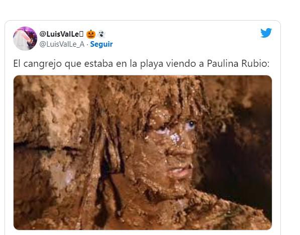 Destrozan con memes a Paulina Rubio tras ser captada en la playa