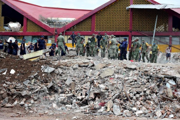 Imágenes de los estragos que provocó el terremoto en México; van 58 muertos