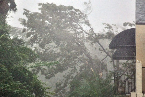 Las imágenes de una Florida azotada por el huracán Irma; ya son tres muertos