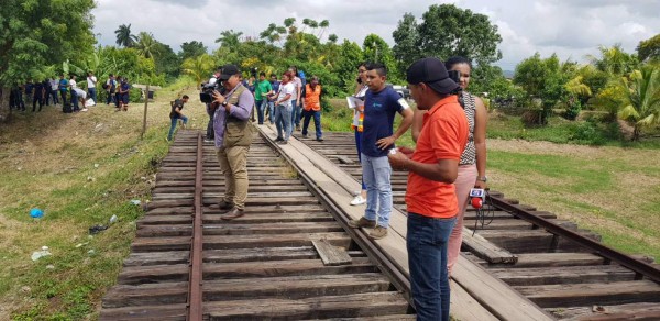 Así fue el simulacro de accidente aéreo desarrollado en el puente Negro de La Lima, Cortés