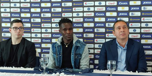 FOTOS: Motagua presenta oficialmente a Rubilio Castillo como su nuevo fichaje