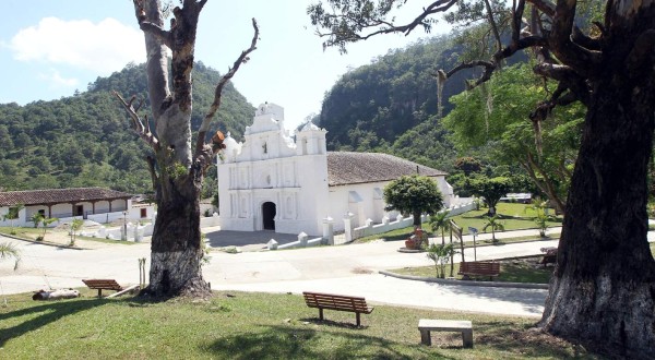 Místico y religioso encanto de La Campa