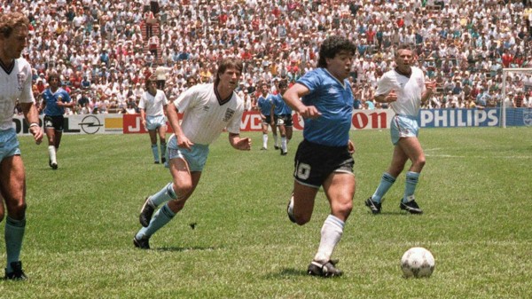 Las mejores fotos de Diego Maradona en su cumpleaños 58