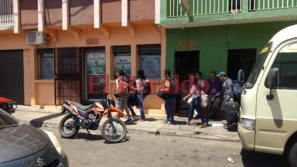 Veraneantes regresan a la capital tras feriado de Semana Santa 2018