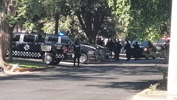 Un cadáver y toletes para torturar víctimas: enfrentamiento entre policía y Cártel Jalisco Nueva Generación (FOTOS)