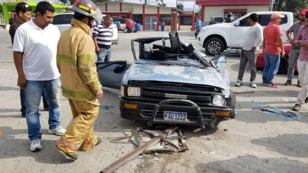 Impactantes fotos del aparatoso accidente de rastra en Siguatepeque