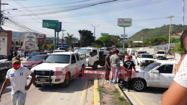 FOTOS: Protestas de conductores de buses y taxis colapsan la capital; exigen operar