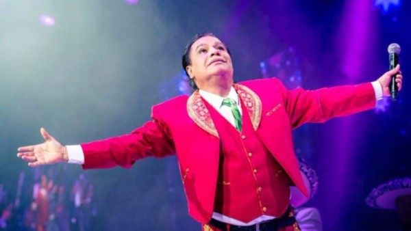 Festejamos el cumpleaños 67 de Juan Gabriel con sus mejores momentos