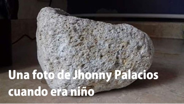 Memes sobre Jhonny Palacios invaden las redes tras error ante Brasil