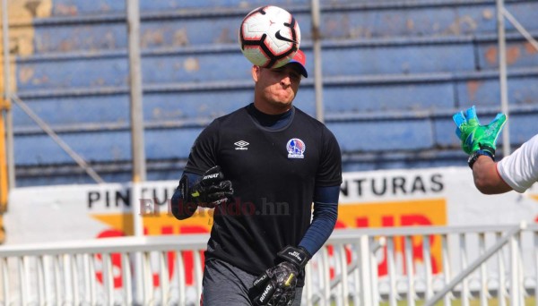 FOTOS: Motivados y pensando en el Comunicaciones, así entrenó Olimpia