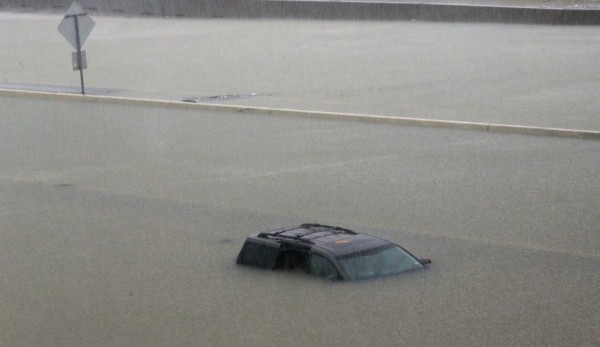 FOTOS: Harvey deja a Houston bajo agua, pero lo peor está aún por venir