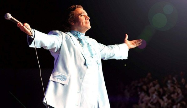 Festejamos el cumpleaños 67 de Juan Gabriel con sus mejores momentos