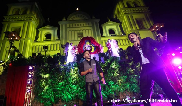 FOTOS: Extraordinaria muestra de fe y talento en la alborada en honor a la Virgen de Suyapa