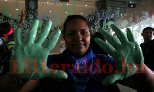 FOTOS: Nuevamente suspendidas las clases en la UNAH y los estudiantes se manifestaron así