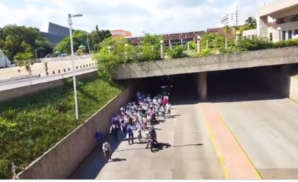 'Queremos justicia, se lo imploro': Marchan en México en el cumpleaños de Octavio Ocaña