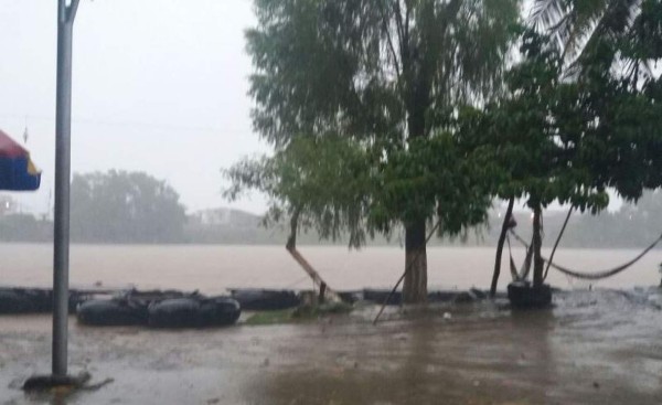 Lluvias se ensañan en Centroamérica dejando destrucción y muerte  