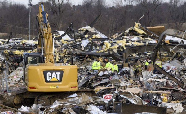 Impresionantes imágenes de la tragedia de los tornados en Estados Unidos