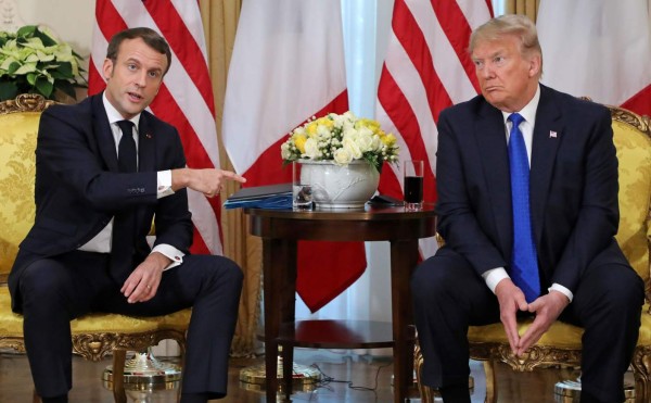 Los gestos indiferentes de Trump en reunión con Macron