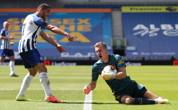 Las impactantes imágenes de la lesión de Bernd Leno, portero del Arsenal