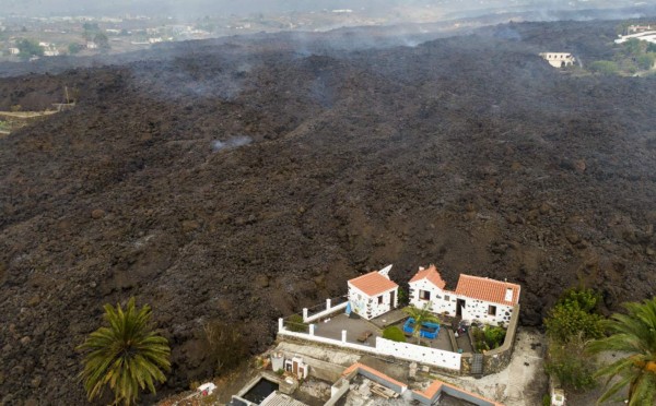 Imágenes desoladoras de la erupción del volcán de La Palma, España