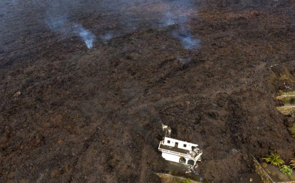 Imágenes desoladoras de la erupción del volcán de La Palma, España