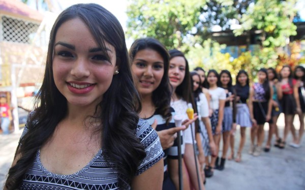 Fotos: Palillonas del Santa Mónica, auténticas reinas