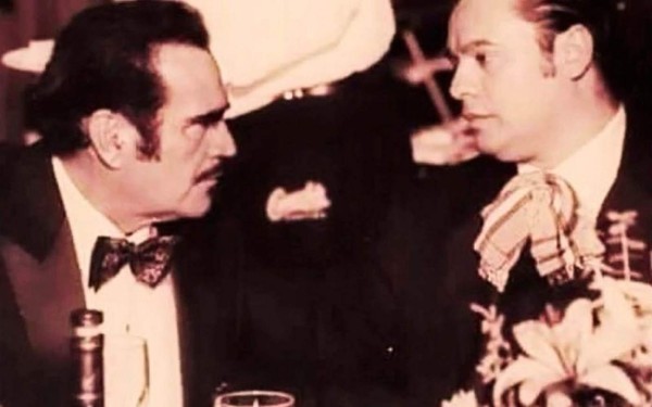 Familia, orígenes y carrera: la vida de Vicente Fernández en imágenes