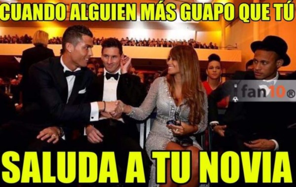 Los memes del saludo de CR7 a novia de Messi