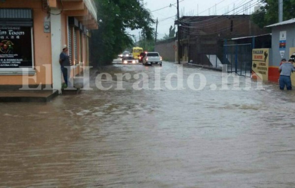 FOTOS: Lluvias dejan decenas de damnificados en Choluteca tras inundaciones