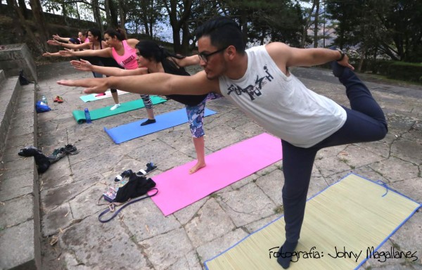 Yoga: un encuentro con la paz interior y la naturaleza