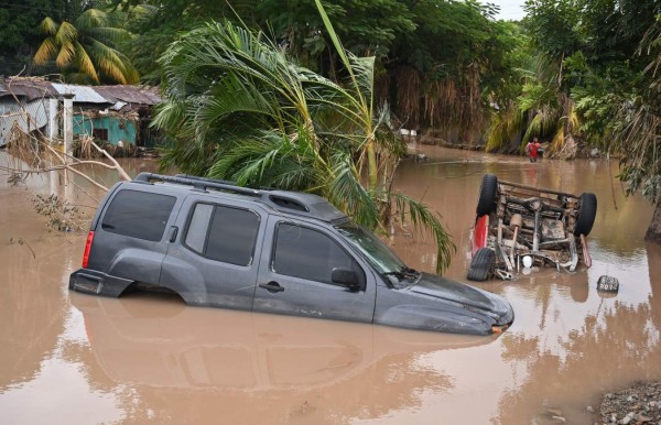 Los 10 datos que debes saber sobre el fenómeno tropical Iota que amenaza a Honduras (FOTOS)