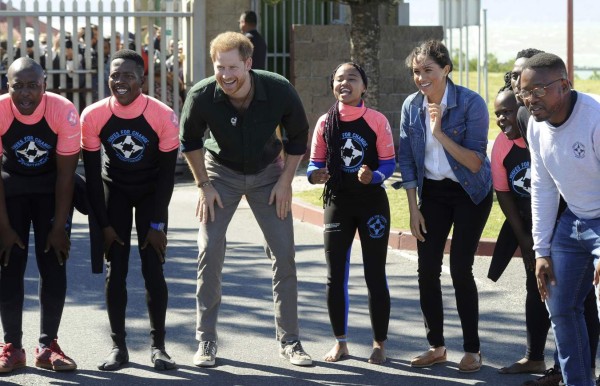 FOTOS: Los looks de Meghan Markle durante su visita a Sudáfrica   