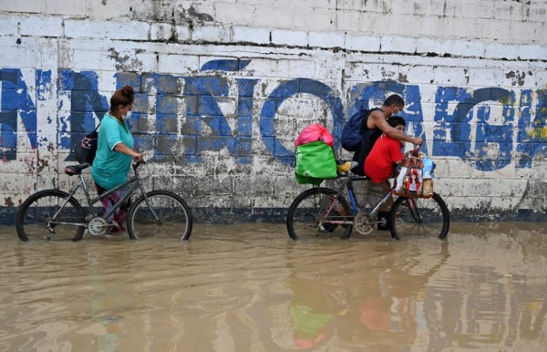 Una marea de lodillo, viviendas destruidas y un duro reinicio, el drama de los limeños (FOTOS)