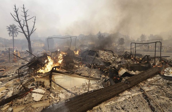 Fotos: Las impactantes imágenes que dejó en incendio en zona vinícola de California, EEUU