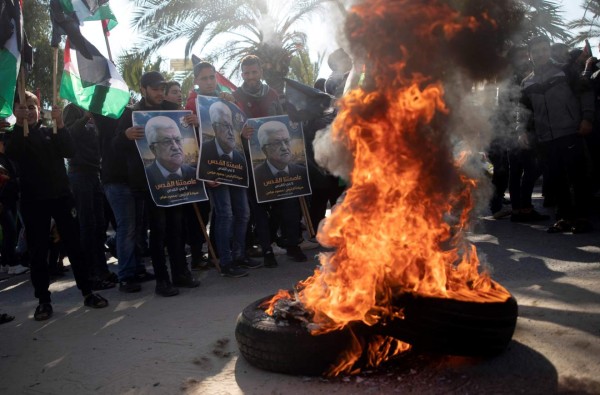 Palestinos dicen no al plan de paz de Trump y realizan fuertes protestas (FOTOS)  