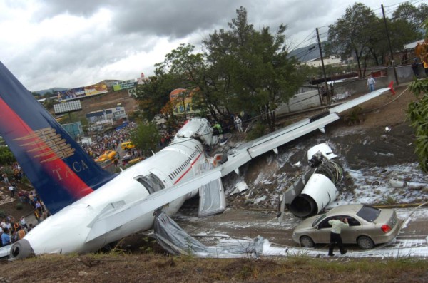 Imágenes de accidentes aéreos que han dejado luto y dolor en Honduras 