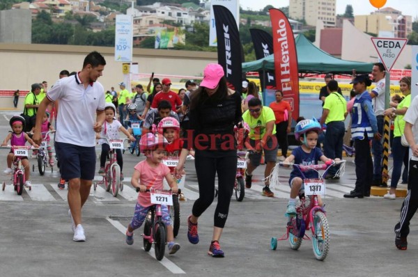 Así se vive la Vuelta Ciclística Infantil de El Heraldo 2017