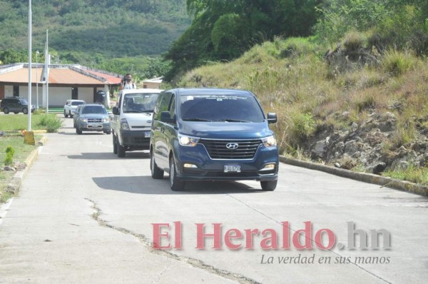 FOTOS: El desgarrador último adiós del pastor Mario Tomás Barahona