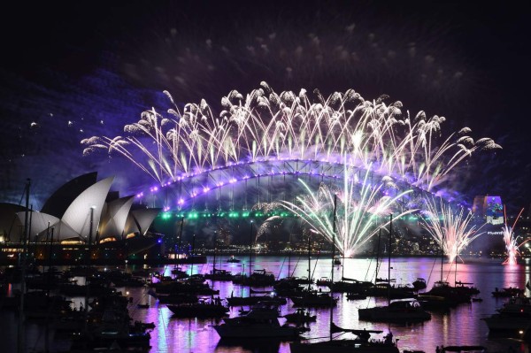 ¡Feliz Año Nuevo! En Australia ya es 2017 y lo celebran con fuegos artificiales