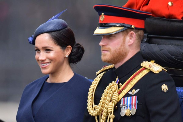 FOTOS: Así reapareció Meghan Markle un mes después de dar a luz a su hijo Archie