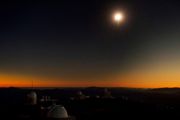 Las espectaculares imágenes que dejó el eclipse solar sudamericano 2019