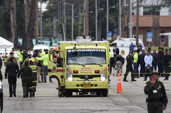 Las dramáticas imágenes que dejó el atentado terrorista en una academia policial de Colombia