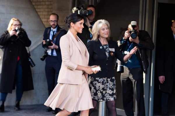 Las fotos más recientes de Meghan Markle a sus seis meses de embarazo