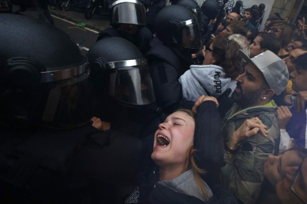 Así viveron los catalanes el referéndum por la independencia