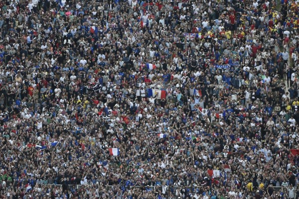 FOTOS: Así fue la increíble inauguración de la Eurocopa 2016