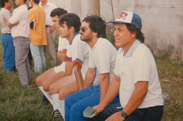 Así lucían los entrenadores de la Liga Nacional de Honduras hace varios años