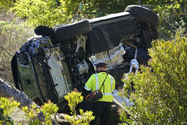 Las impactantes imágenes del accidente del golfista Tiger Woods